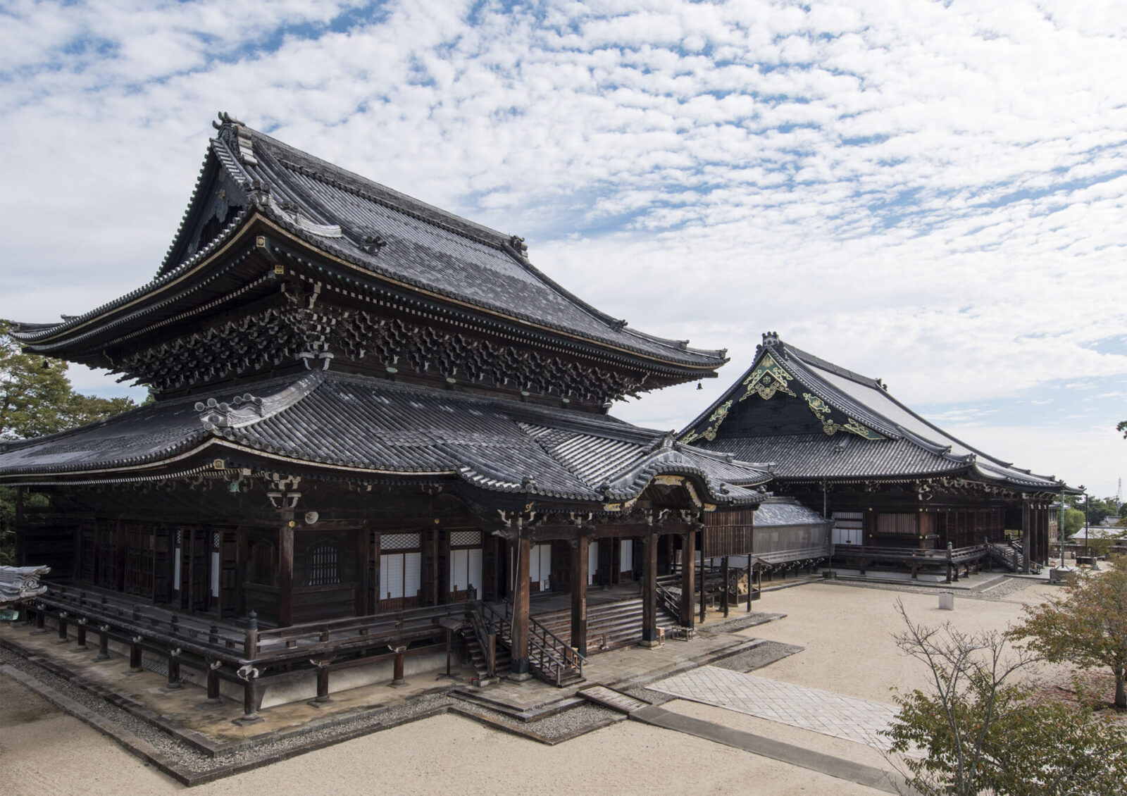 令和２年度文化財多言語解説整備事業（真宗高田派本山　専修寺）